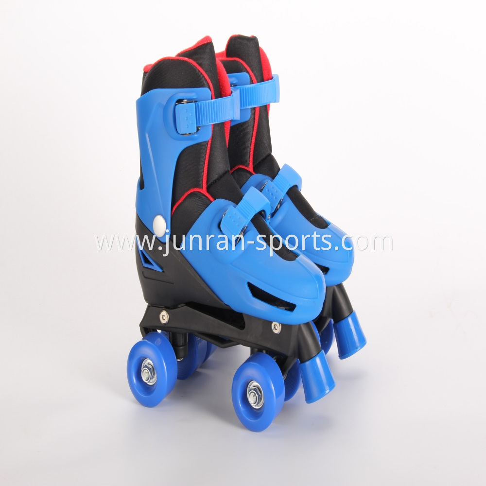 Adjustable roller skates for children